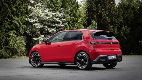 Volkswagen, Volkswagen’s First Electric GTI Arrives With Classic Hot Hatch Details