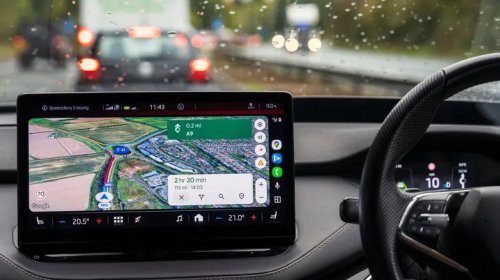 Does Your Android Auto Keep Lowering The Volume? This Might Be Why