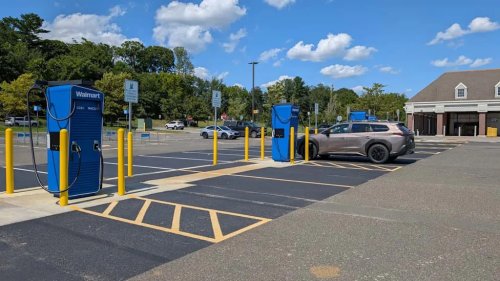 My First Walmart EV Charging Experience Was A Disaster