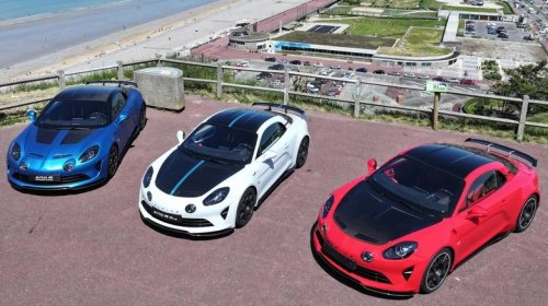 Alpine, Alpine Just Built Its Last A110 (Until The New One Is Revealed Next Week)