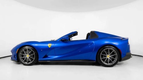 Ferrari, Ferrari 812 GTS, 2022 Ferrari 812 GTS For Sale With Only 2,108 miles