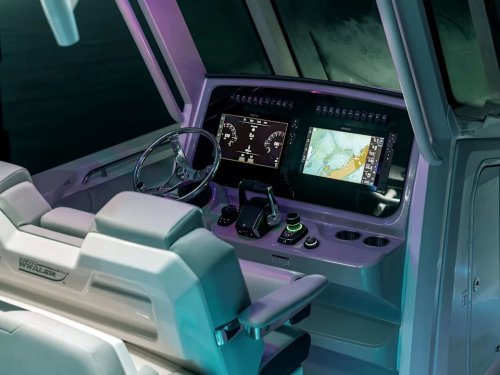 Boston Whaler 330 Outrage