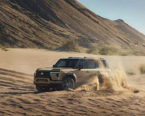 Toyota, Toyota Land Cruiser, Toyota’s Deluxe Land Cruiser Is Getting the Upgrade It Sorely Needs