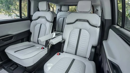 Rivian, Rivian Updates R1S and R1T With More Comfort, Tech, and Rubber