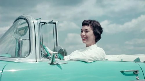 97% Of Women Say They’re Safe Drivers, But Nearly Half Admit Phone Use
