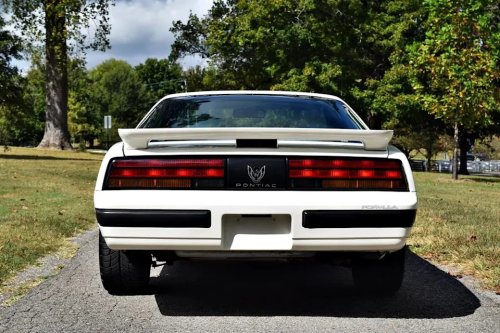 Pontiac, 1989 Pontiac Firebird Formula for Sale With 28,000 Miles