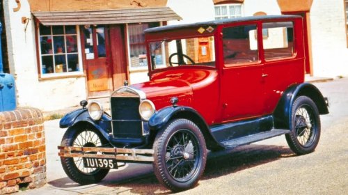 15 Of The Most Iconic American Cars Ever Made
