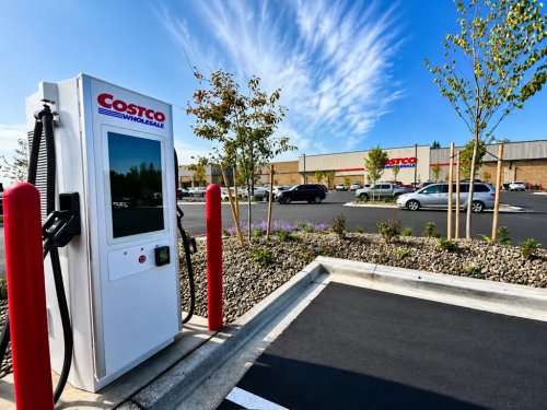 ‘Electric Car People Have Been Lying’: California Driver Rages Over $65 Charging Bill