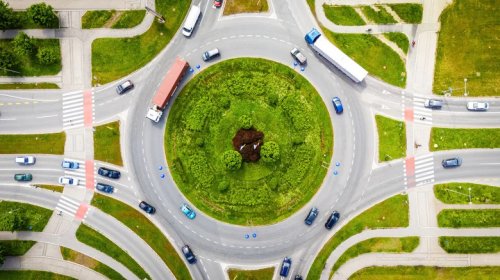 Is There A Speed Limit In A Roundabout If There Are No Signs?