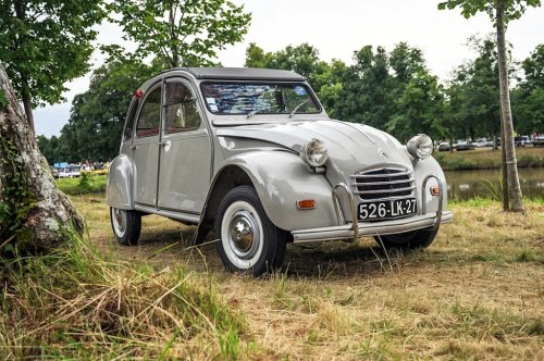 This rare, luxury Citroën 2CV is rather special
