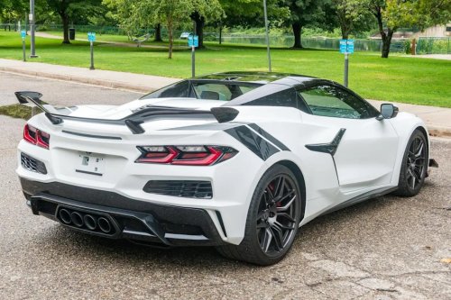 Chevrolet, 2024 Chevrolet Corvette Z06 Convertible for Sale With 8,200 Miles