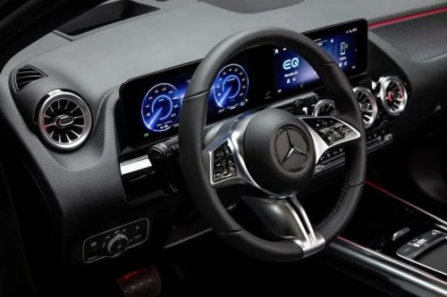 Mercedes, Mercedes CEO Källenius Addresses the Touchscreen Question