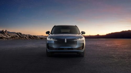 Lincoln Surprises With Updated 2027 Corsair Hybrid