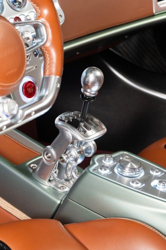 Pagani Utopia Roadster Review: Making Art From Rare Minerals