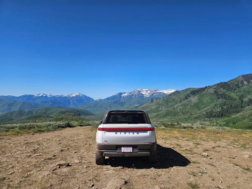 Rivian, Tested: The 2027 Rivian R2 Is Easy to Love