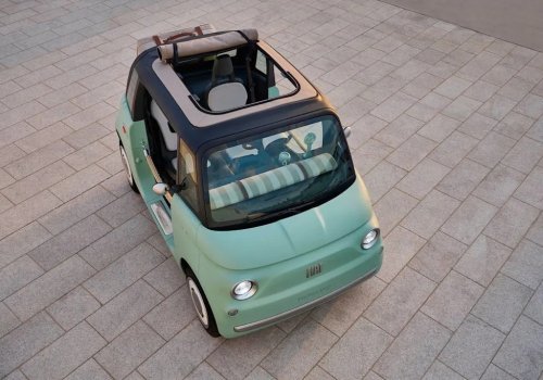 Fiat, Fiat’s Tiny $14,000 EV May Be the Hit It Desperately Needs