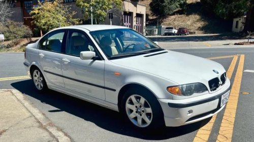 At $2,900, Is This Canadian-Spec 2005 BMW 320i An Ultimate Steal?