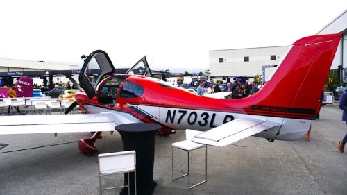 Motorlux 2026 Kicks Off a Week of Monterey Madness with Cool Cars, Planes, Good Eats