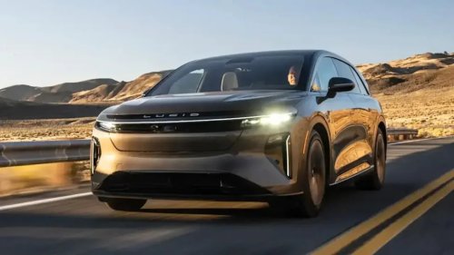 Lucid Gravity Gains Advanced Hands-Free Driving Features In Major OTA Update