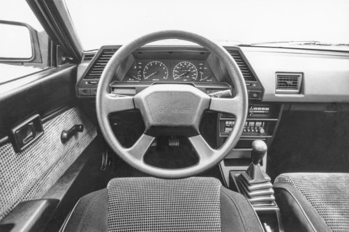 Take a Closer Look at the 1987 Nissan Sentra SE (Photo Gallery)