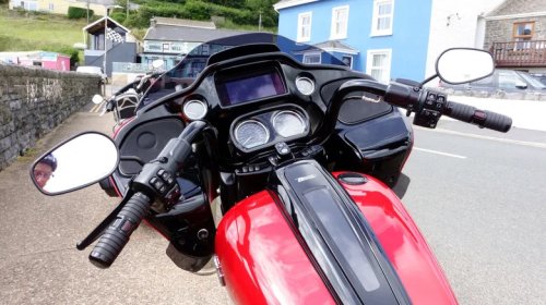 Harley Davidson Street Glide Vs. Road Glide: What's The Difference?