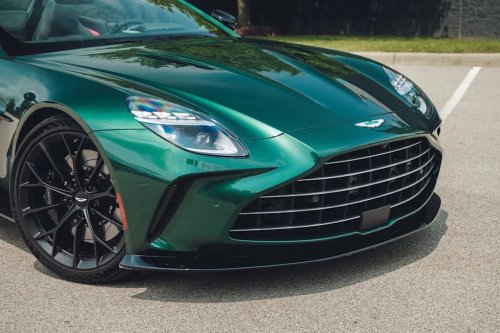 View Exterior Photos of the 2026 Aston Martin Vantage S Roadster