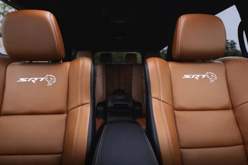 Dodge, Dodge Durango, Dodge Durango SRT Hellcat, Aston Martin, Dodge Durango SRT Hellcat vs Aston Martin DBX-S: Over 1,400-Horsepower of Family-Hauling Anger