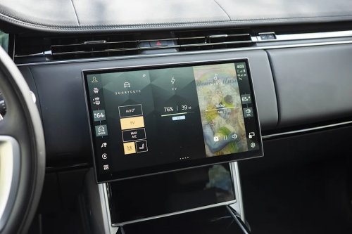 Range Rover, Range Rover Plug-in Hybrid, Rover, Range Rover SE Plug-In Hybrid Review: Extraordinarily Capable, Just Shy About It