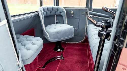 Nissan, Nissan Leaf, This 100-Year-Old EV Came With More Range Than The First Nissan Leaf