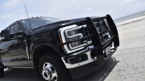 The Pros And Cons Of Adding A Grill Guard To Your Truck