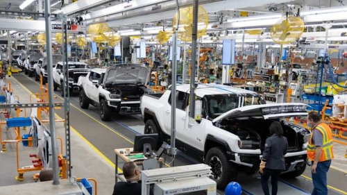 GM, Hummer, GM Wants Hummer EV Speed To Make Two-Year Car Development The Norm