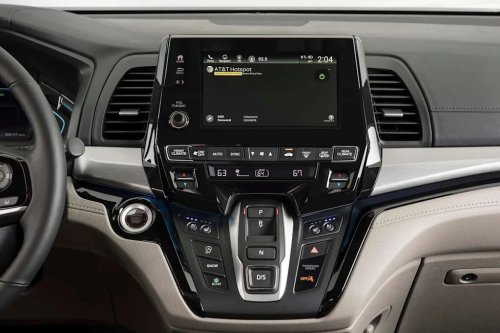 320,000+ Honda Odyssey Minivans Recalled for Electronic Problem