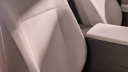 I Sat In The New Electric Range Rover GT. It Skips A Big Thing I Hate In Luxury EVs