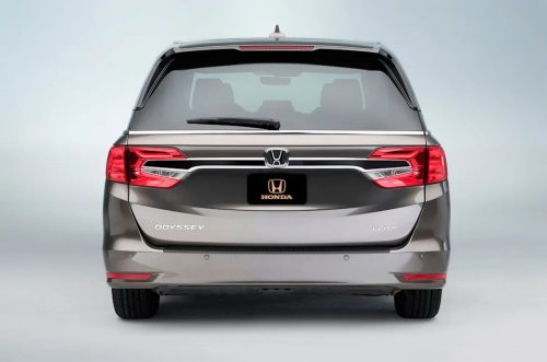 320,000+ Honda Odyssey Minivans Recalled for Electronic Problem
