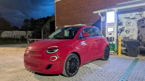Fiat, My 2024 Fiat 500e Is So Good At Fixing Itself, I Don't Even Need A Mechanic