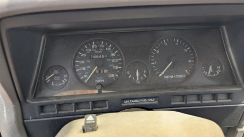 Junkyard Find: 1992 Plymouth Sundance Duster