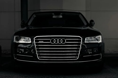 14 Ways Your Car Tracks You Without Asking