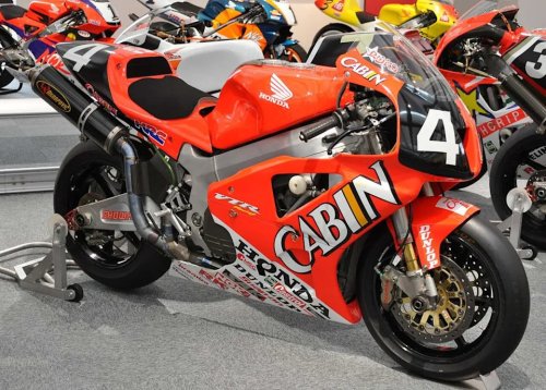 15 Motorcycles From the 2000s That Still Beat Modern Bikes