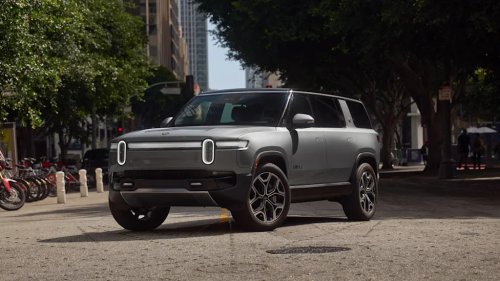 2027 Rivian R1S Finally Gets the Captain’s Chairs Buyers Wanted