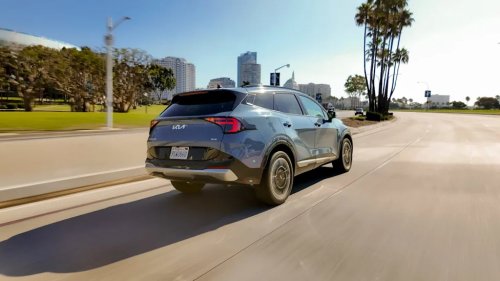 View Exterior Photos of the 2026 Kia Sportage Hybrid SX-Prestige