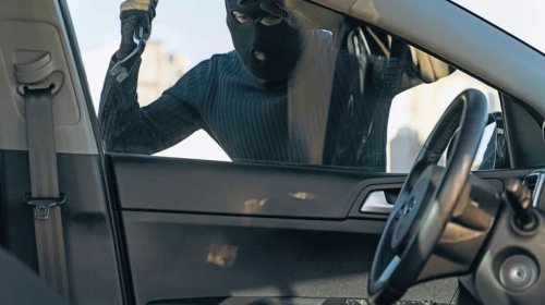 How To Get Your Car Out Of Anti-Theft Mode Using Your Key