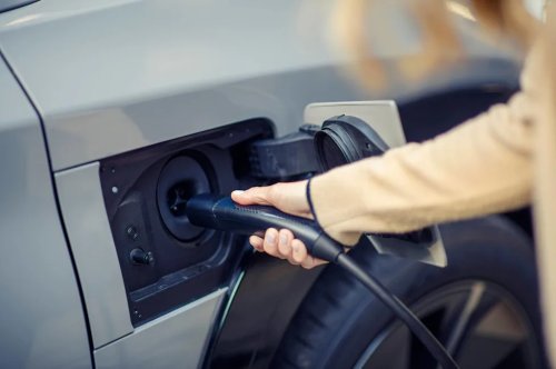Most EV Owners Are Charging At The Wrong Time