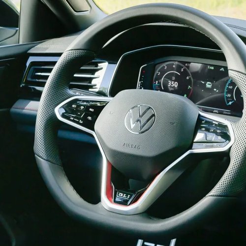 Volkswagen, Volkswagen Putting Manual Transmission to Bed After 2026