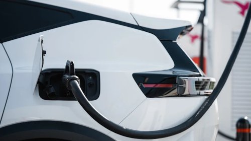 Tired of EV charging apps? Osprey’s new tech lets you plug in and walk away — but it still can't solve the fragmentation problem