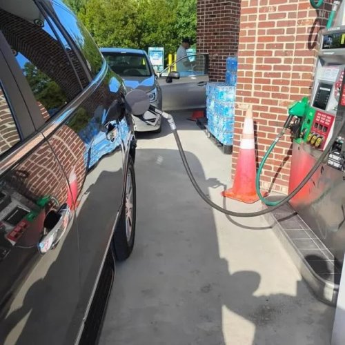 EV owner makes first gas-station stop in 2 months, sparks an 'I don't miss it' discussion