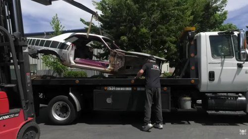 Plymouth, Graveyard Carz Turns This Damaged 1970 Plymouth 'Cuda Into A Showstopper