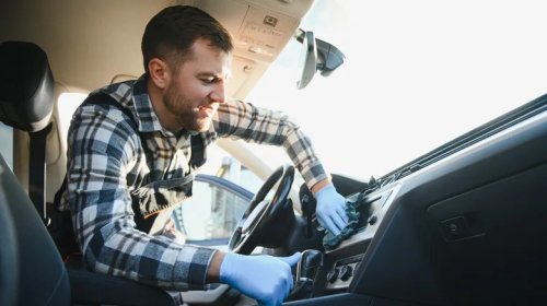 How You Should Clean Your Car's Touch Screen (And Mistakes You Need To Avoid)