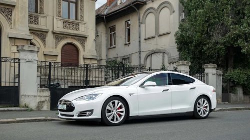 Used Tesla Model S Prices Have Fallen Dramatically. But Their Batteries Are Holding Up Great