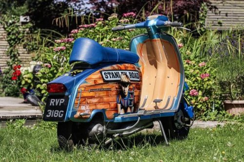Famous Paul Weller ‘Stanley Road' Lambretta Heads to Auction