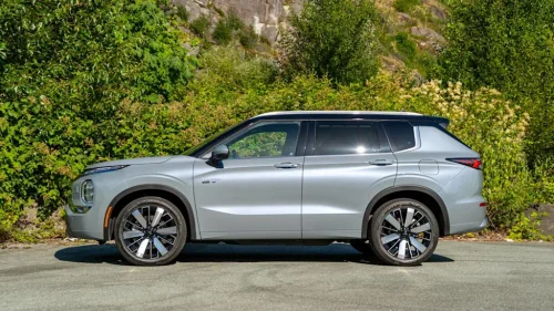 Mitsubishi Outlander, PHEV, SUV, I Drove The 2026 Mitsubishi Outlander PHEV: Here’s My Honest Review Of Mitsubishi’s Plug-In Hybrid Family SUV